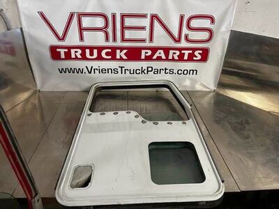 Kenworth T600 Front Door Assembly