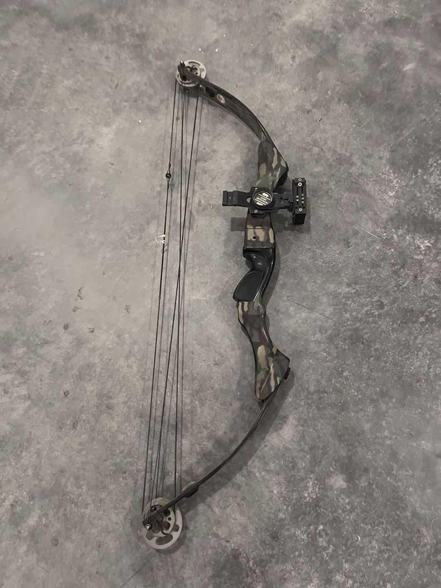 PSE Camouflage Compound Bow - Hunting & Archery Equipment