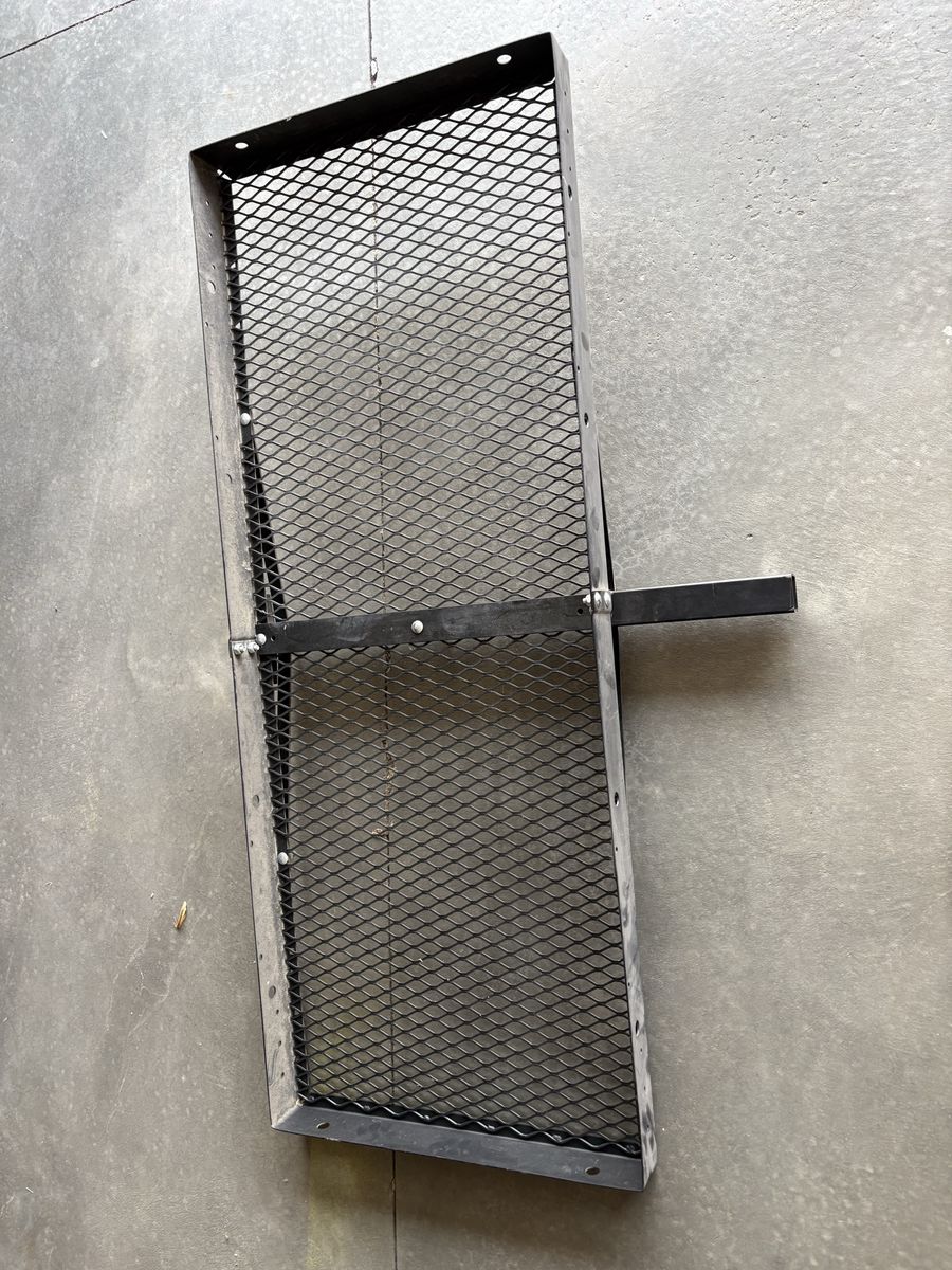 Hitch platform