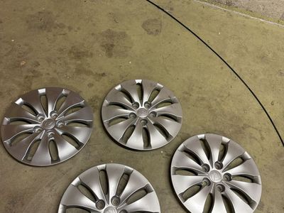 Honda 16in Hub Caps / Wheel Covers. Set of 4