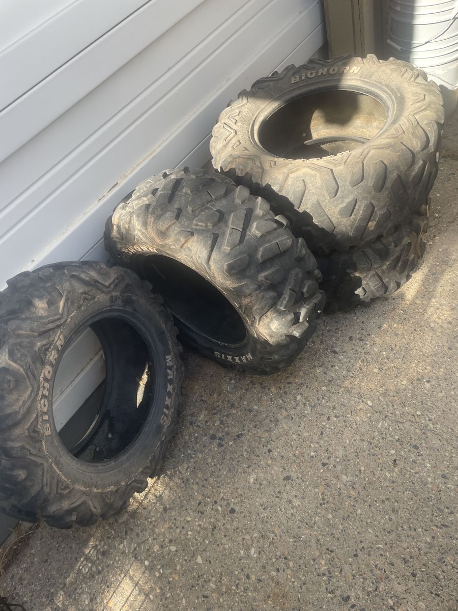 Utv side x side rzr tires $100 obo