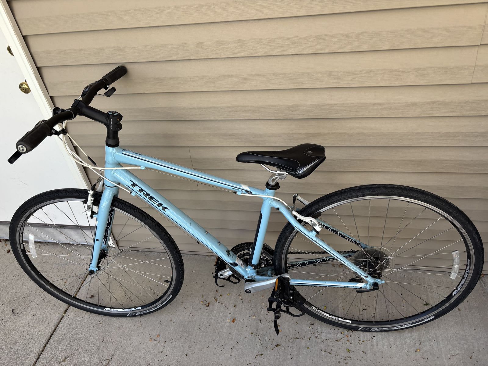 Trek FX 7.2 Women's 17 inch Frame Bike