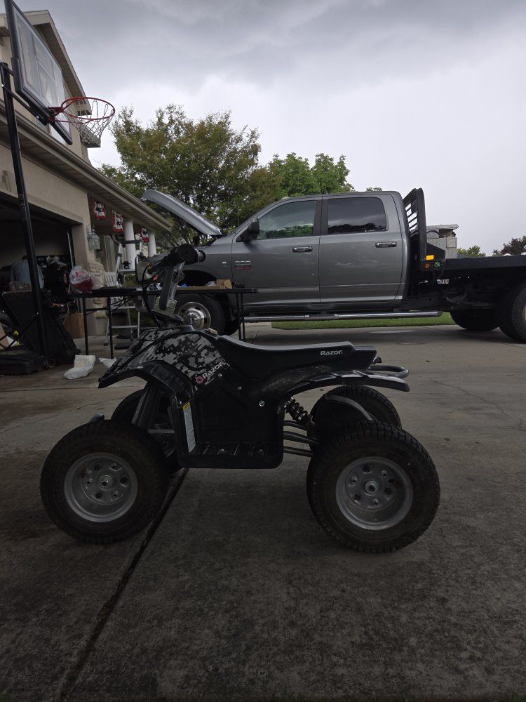 Razor Electric ATV Kids Quad 24V Black Camo