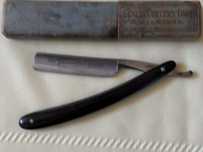 Vintage Straight Edge Razor by J.R. Torrey "The Wanamaker Special” & vintage case by Geneva Cutlery