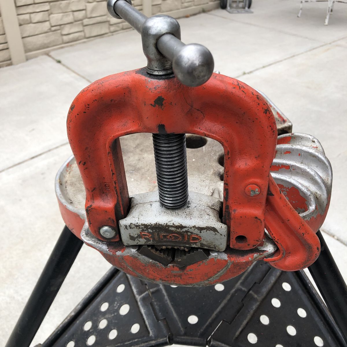 Main image 3