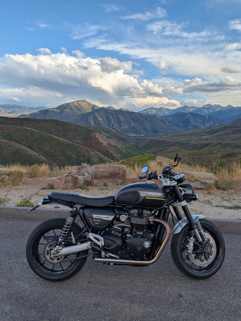 2022 Triumph Speed Twin 1200 ($19k+ British Customs)