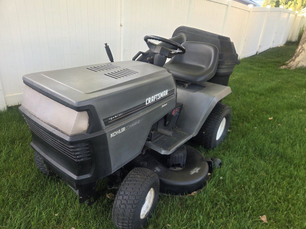 Craftsman 15hp 42" Riding Lawn Mower