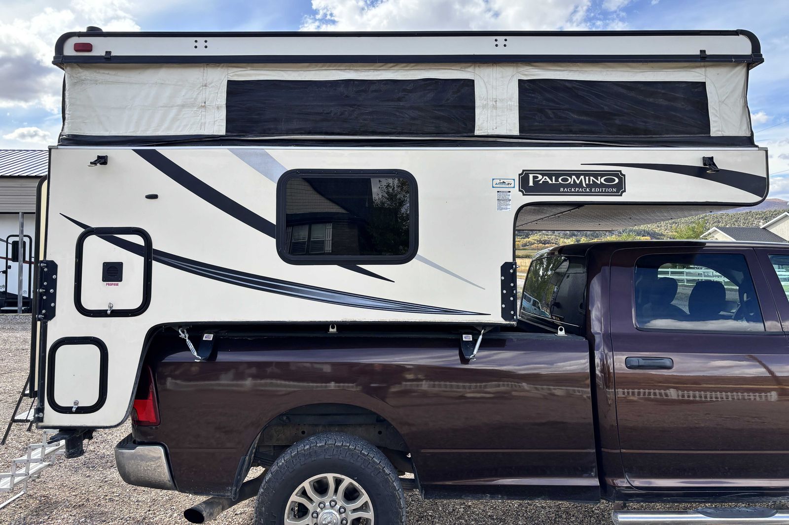 2015 Palomino Pop-Up Camper