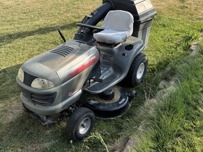 Craftsman 42” riding lawnmower