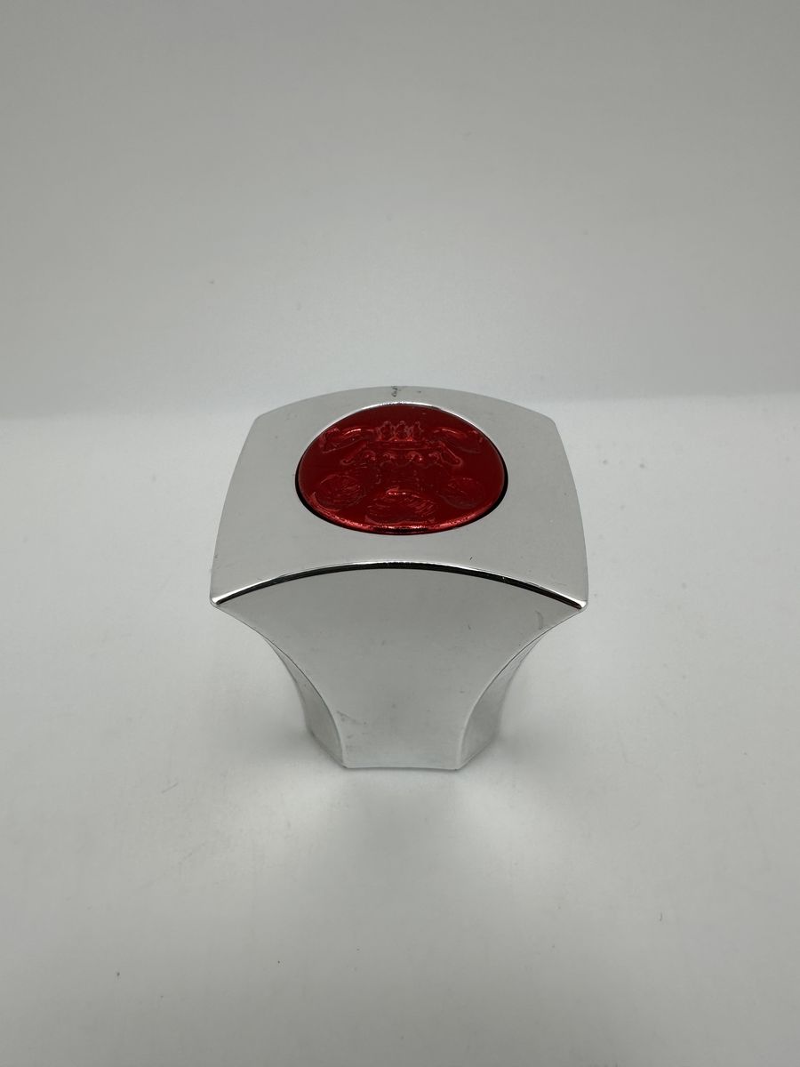 Premium Silver Square Cap w / Round Red Seal Old Style Gen 1 and Gen 2 Bottles