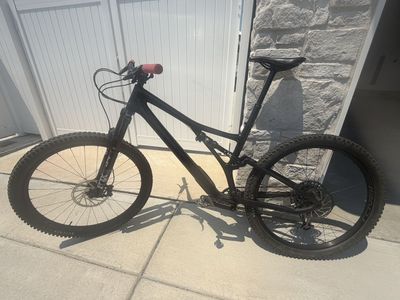 2021 Specialized Stumpjumper Comp Carbon S6