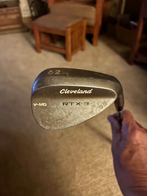 Cleveland 62 / 8 RTX-3 Lob Wedge V-MG Grind, Dynamic Gold Wedge Flex, Good Cond