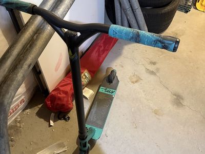 Envy KOS Stunt Scooter Teal/Black Used