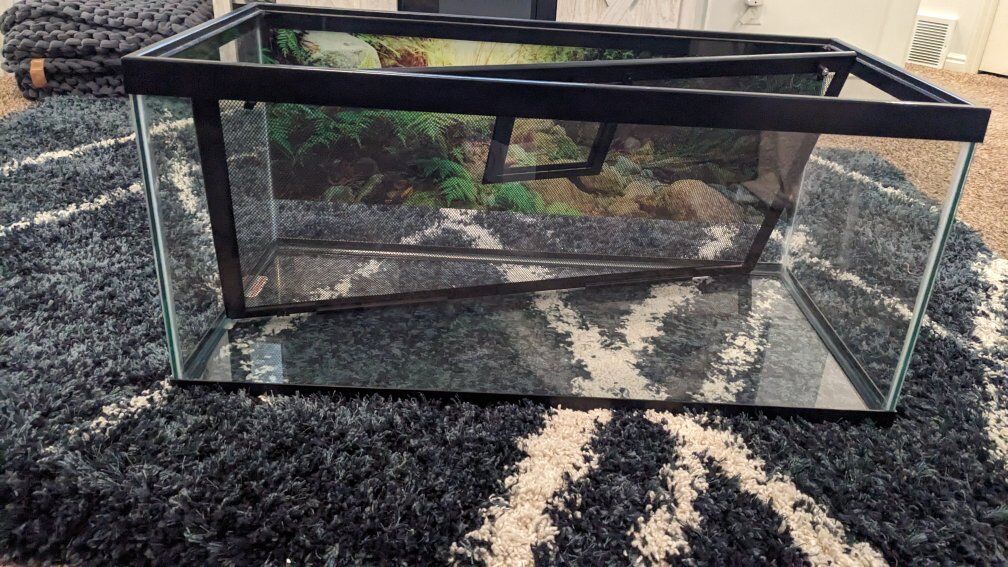 50 gallon tank/terrarium 18*36*18