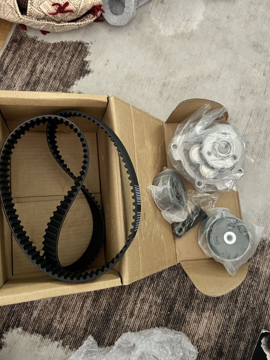 New Car Timing Belt and Water Pump Kit - Complete Set for Engine Maintenance