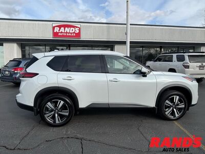 2025 Nissan Rogue SL