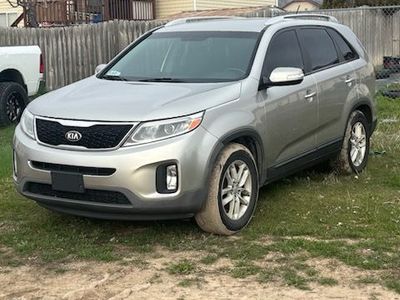 2014 KIA SORENTO LX