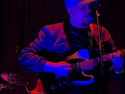 Awakening Autumn looking for session musicians (bass/guitar)