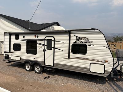 Jayco Jay Flight SLX 264BHW Travel Trailer Bunkhouse