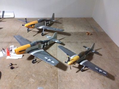 FMS P-51 Mustangs