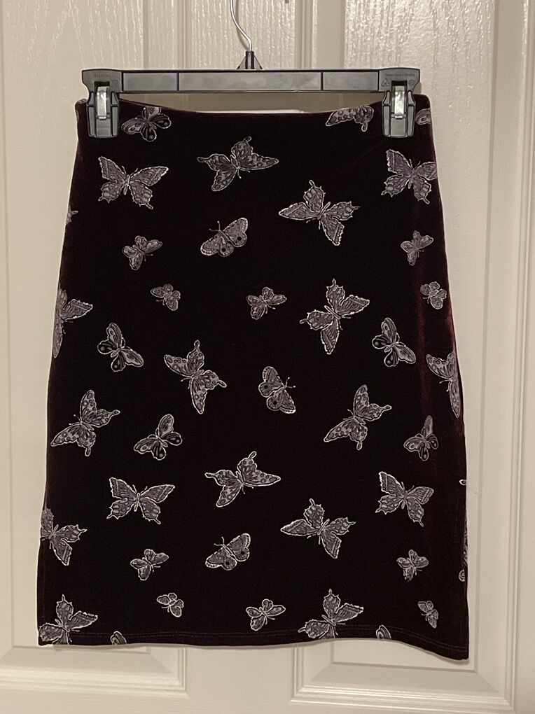 Small Velvet Butterfly Pattern Skirt w Side Slits