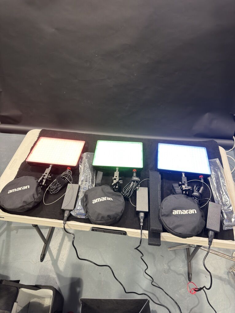 Amaran (Aputure) P60c 3 light Kit