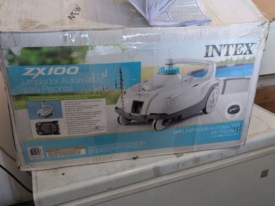 Intex ZX100 Automatic pool cleaner