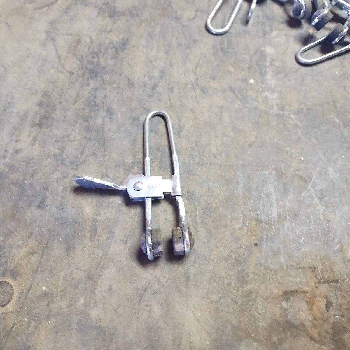 Grid Clamps