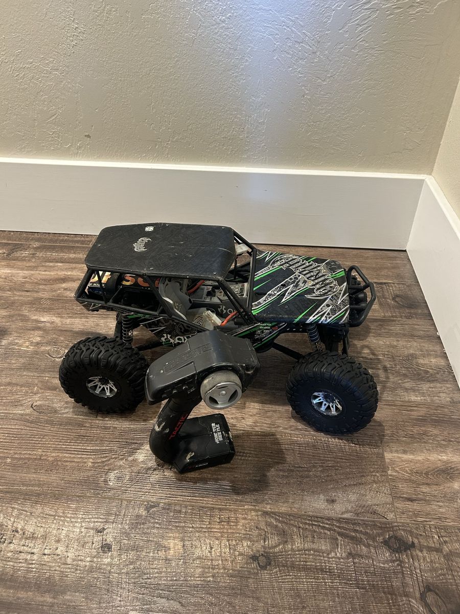 Remote control truck