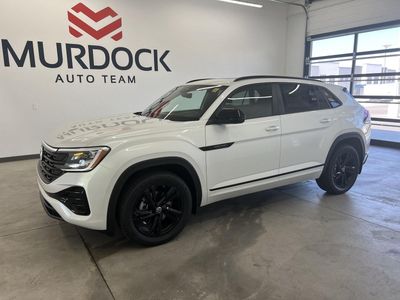 2026 Volkswagen Atlas Cross Sport SEL R-Line Black 4Motion