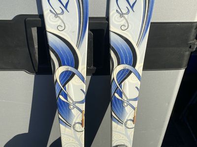 K2 T:Nine Skis 142cm with Marker Speedpoint Bindings