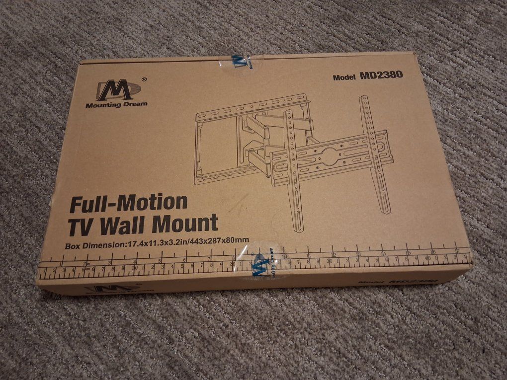 Full-Motion TV Wall Mount