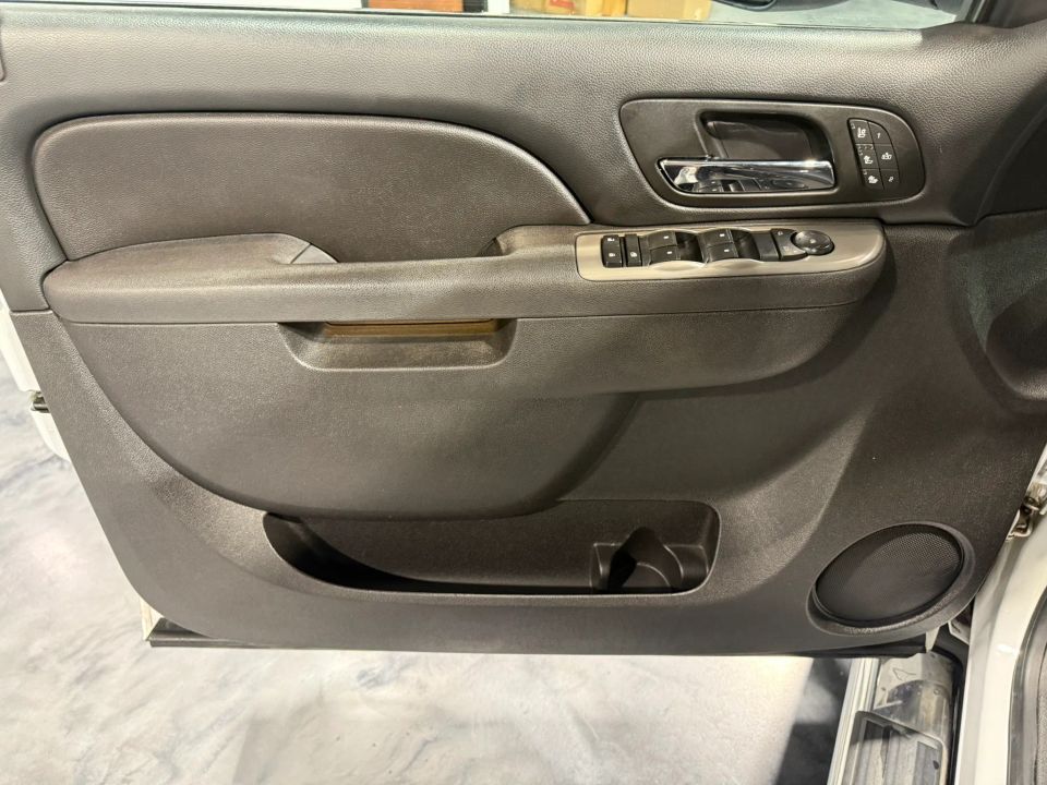 Main image 22