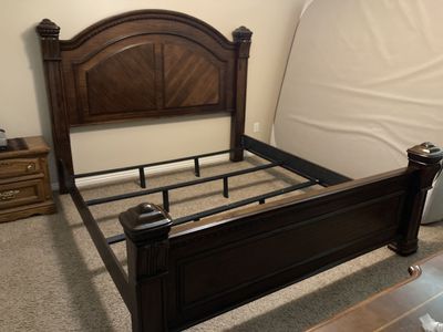 Kings size bed frame and mattress