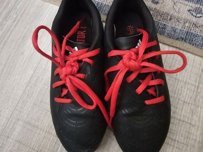 soccer sport cleats youth size 2