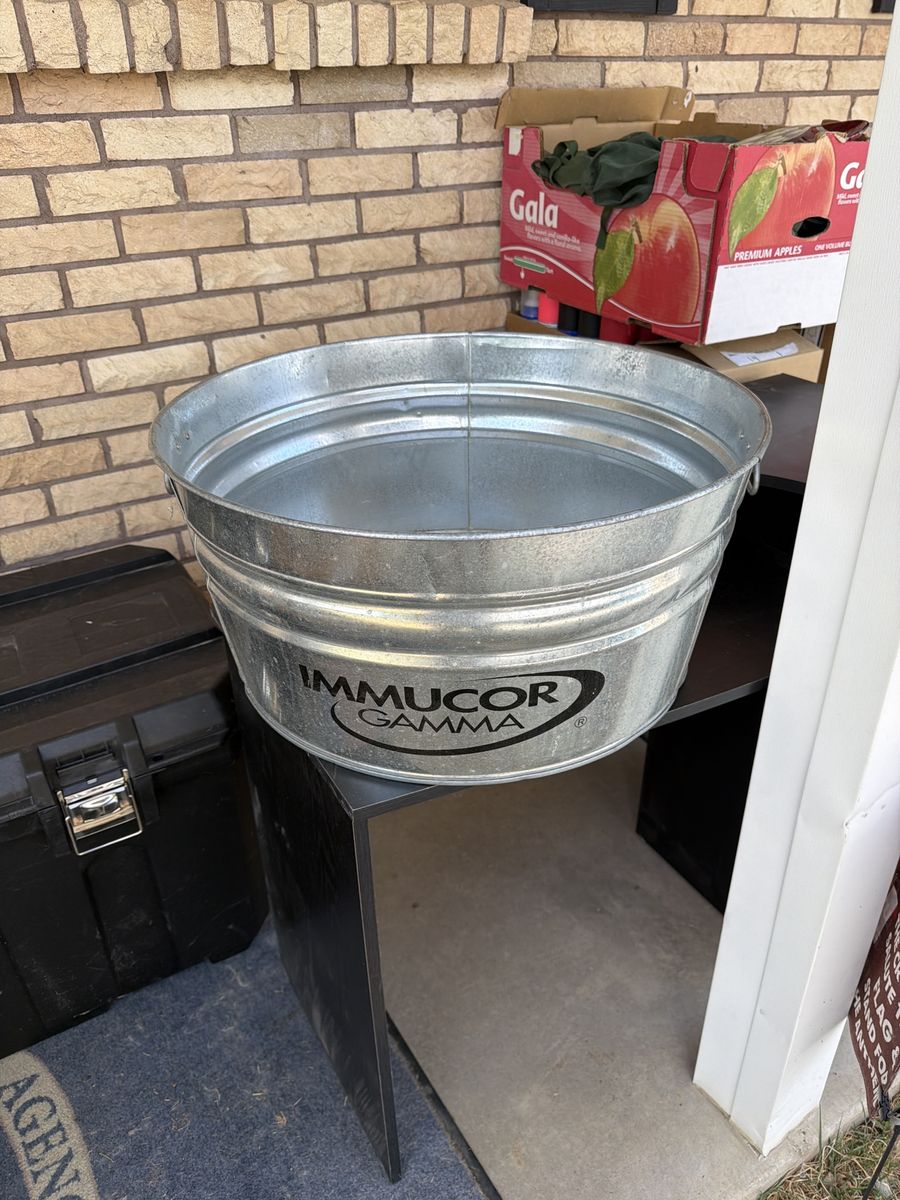 Large Galvanized Metal Tub - Multi-purpose Storage/Planter