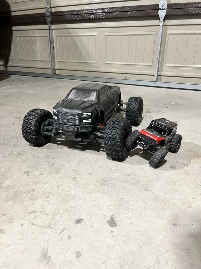 Arrma big rock / Scx24 Rc Cars