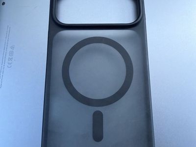 TORRAS iPhone 17 Pro Max MagSafe Case - Black