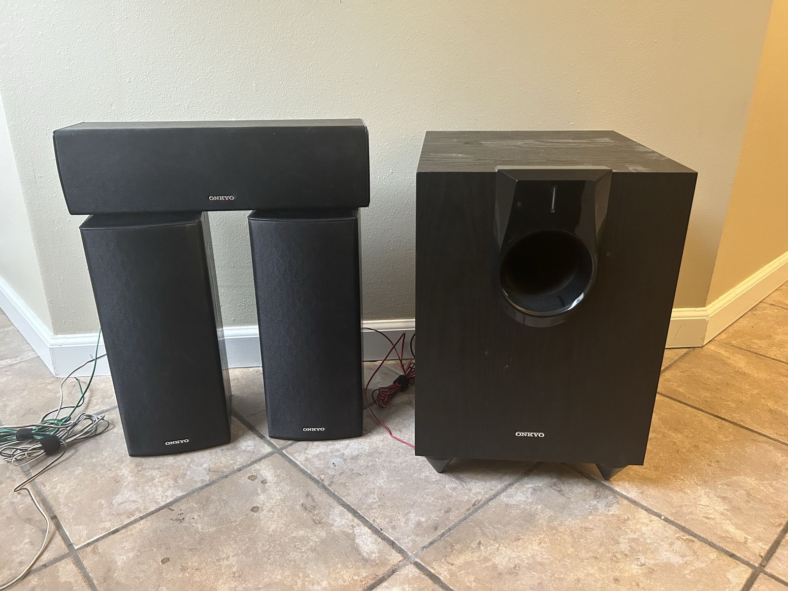 Onkyo surround speakers and subwoofer