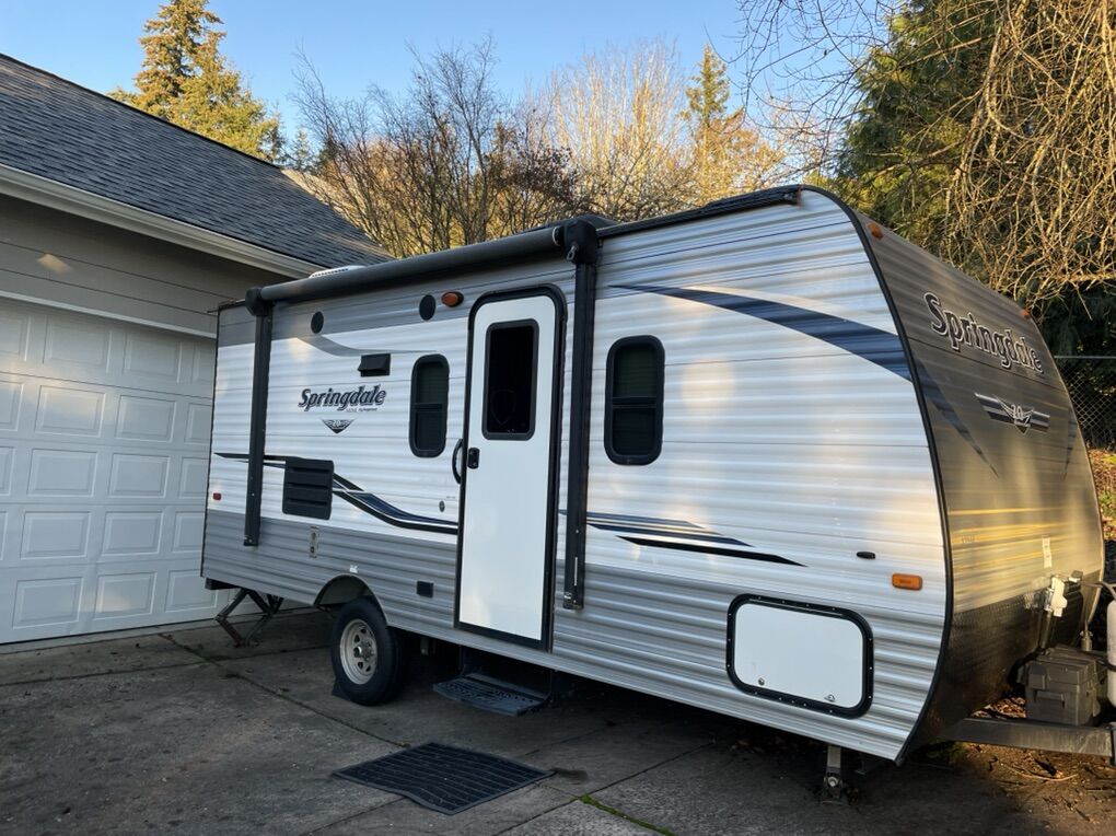 2019 Camper Trailer