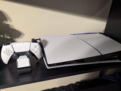 PS5 digital w/ controller and charging stand for 2 controllers