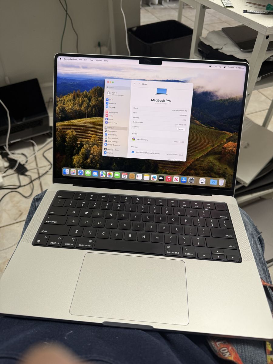 UNBEATABLE DEAL on 14in 2024 m3 macbook pro with warranty