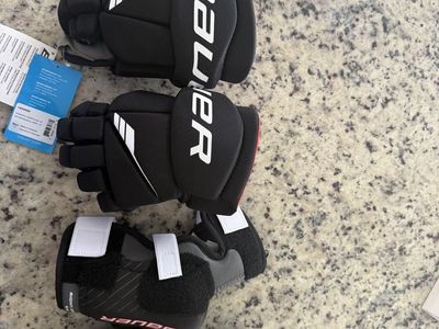 Brand New Bauer Hockey Gloves & Elbow Pads Junior