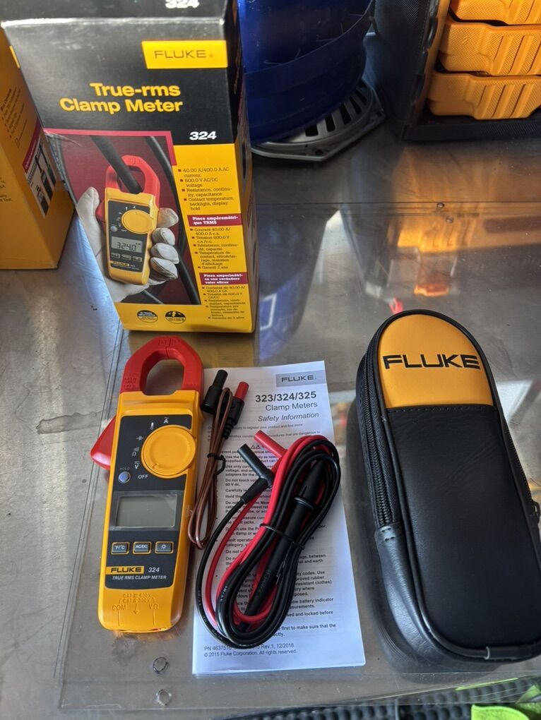 Fluke True-RMS Clamp Meter