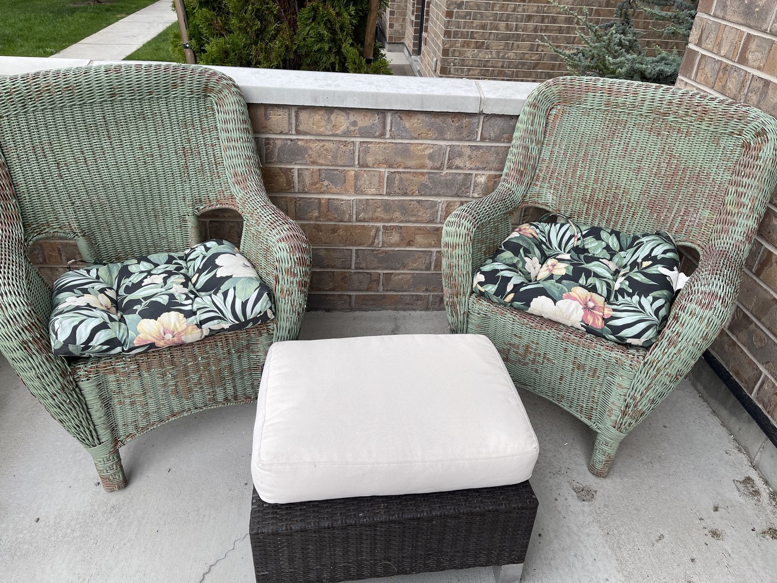 Wicker patio chairs