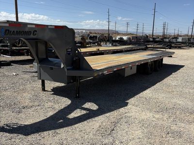 8.5x32 Diamond C FMAX-HDT 216 Gooseneck Hydraulic Dovetail Equipment Trailer - 40K GVWR - ABS Brakes, Hydraulic Jack(s), Solar