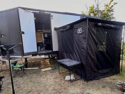 Snow mobile / side by side / moto camper trailer High Country 2023 Elevation series 18 ft Enclosed