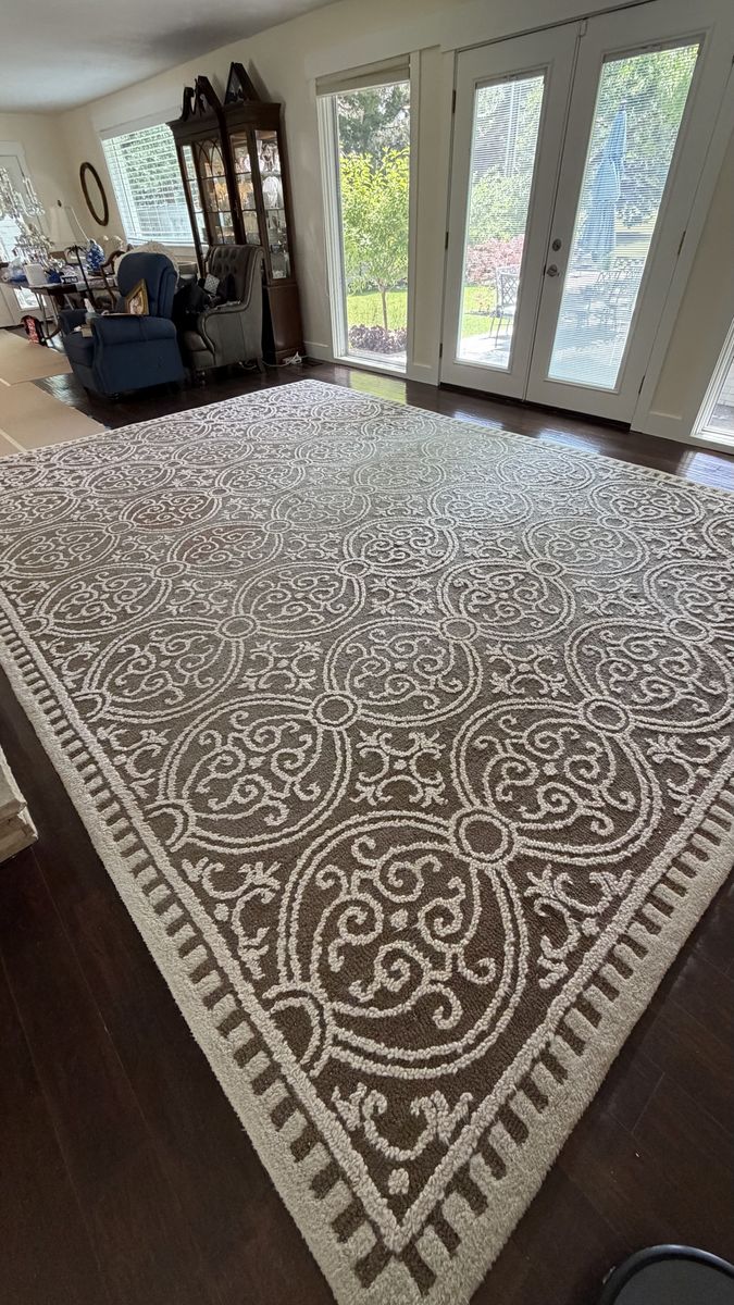 Premium 100% Wool Safavieh Area Rug – Huge 11' x 15'!