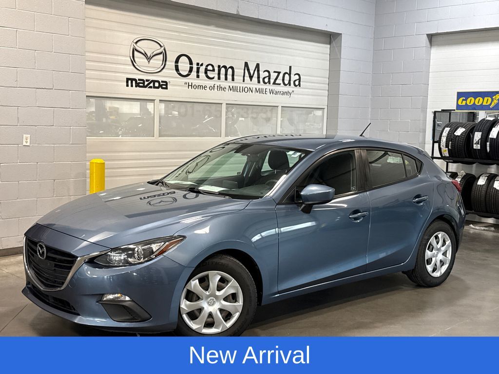 2016 Mazda Mazda3 i Sport