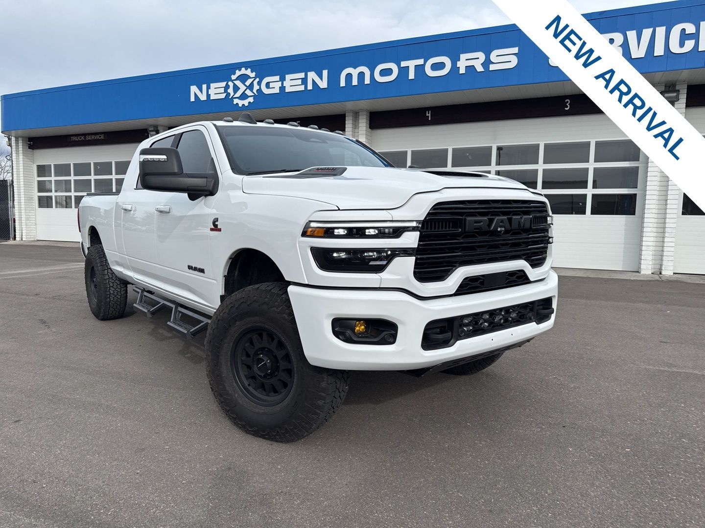 2025 Ram 3500 Laramie